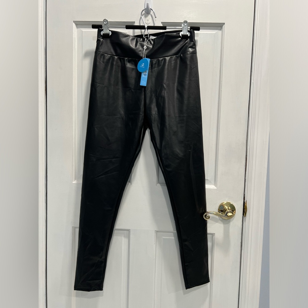 CUPSHE NWT Black Holidaze Faux Leather High Waist Leggings SIZE MEDIUM BRAND NEW